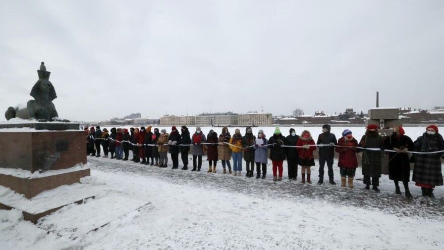 Navalny destekçileri yeniden sokaklara döküldü