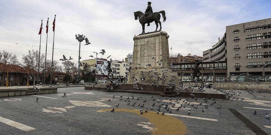 Türkiye Genelinde Hafta Sonu Uygulanan Sokağa Çıkma Kısıtlaması Sona Erdi