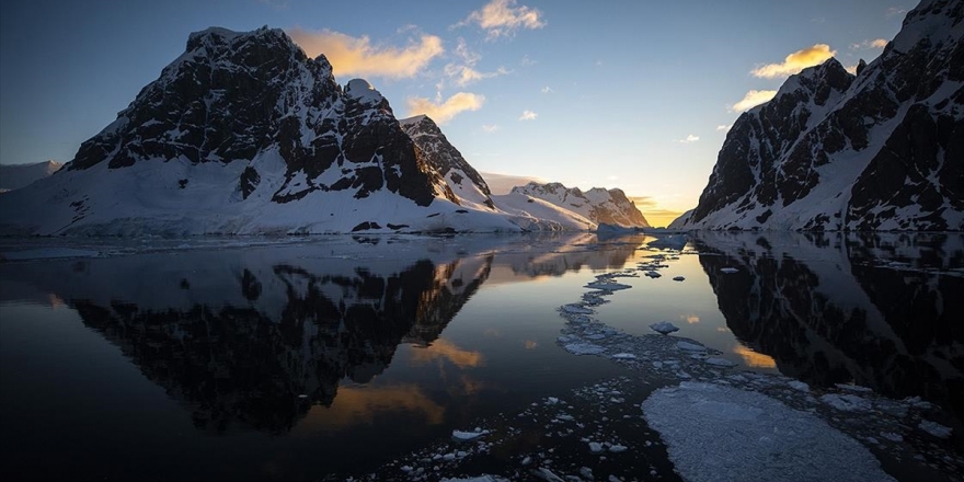 Antarktika'da Güneş Işığının Ulaşmadığı Noktada Deniz Canlıların Yaşadığı Keşfedildi