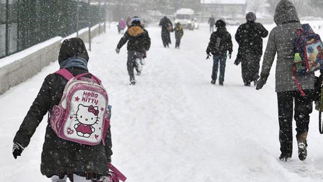 İstanbul dahil 16 ilde yüz yüze eğitim kar engeline takıldı