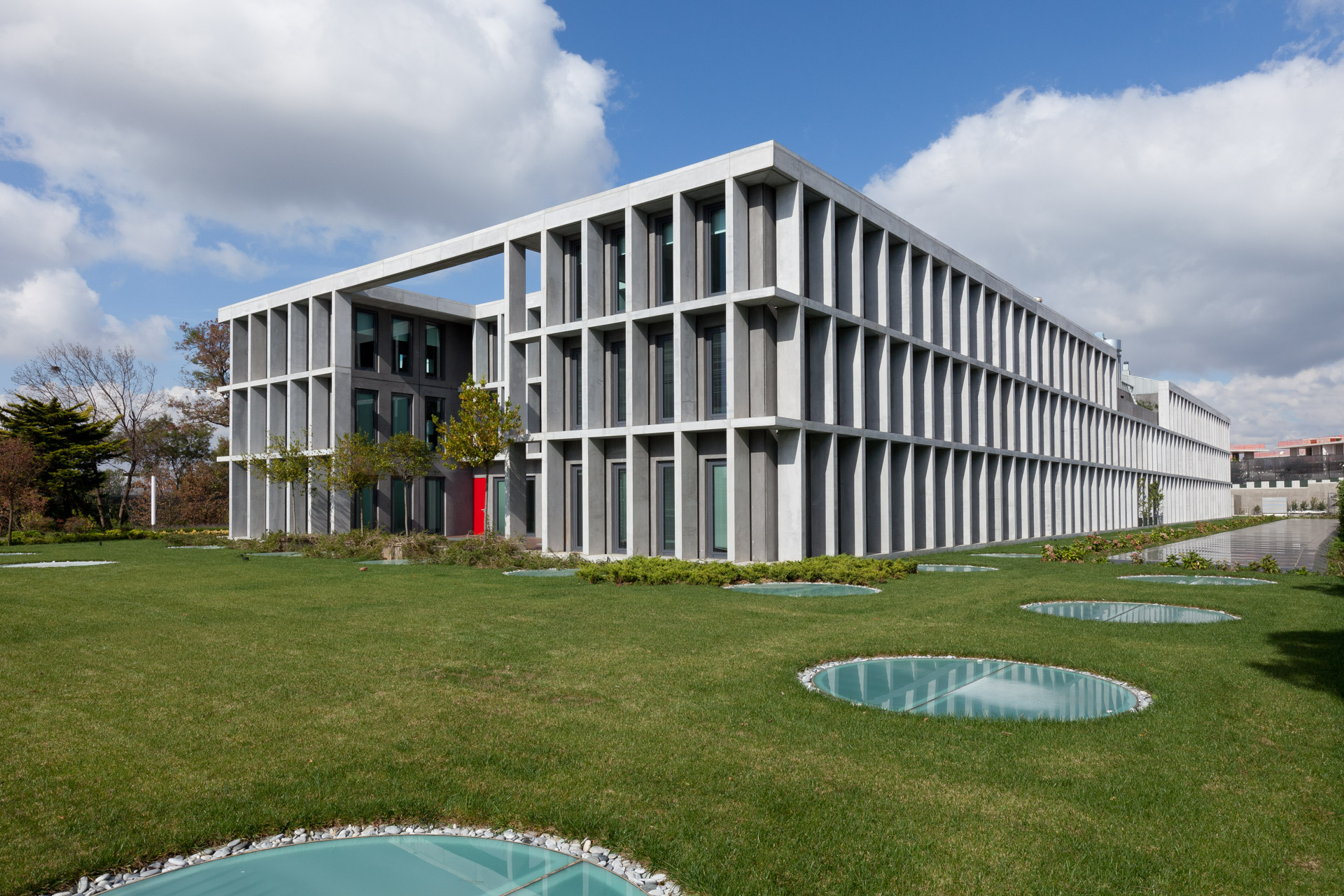 Doğan Holding'den dev satın alma!