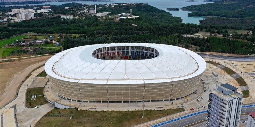 Adana 33 Bin Kişilik Yeni Stadına Kavuşuyor