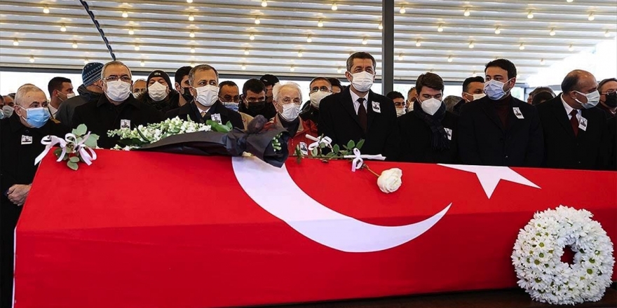 Psikolog Ve Yazar Prof. Dr. Doğan Cüceloğlu Son Yolculuğuna Uğurlandı