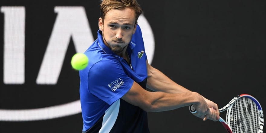 Avustralya Açık'ta Djokovic'in Rakibi Medvedev