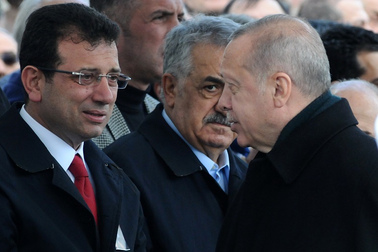 Cumhurbaşkanı Erdoğan ile Ekrem İmamoğlu arasında sürpriz görüşme! İlk kez canlı yayında aktardı