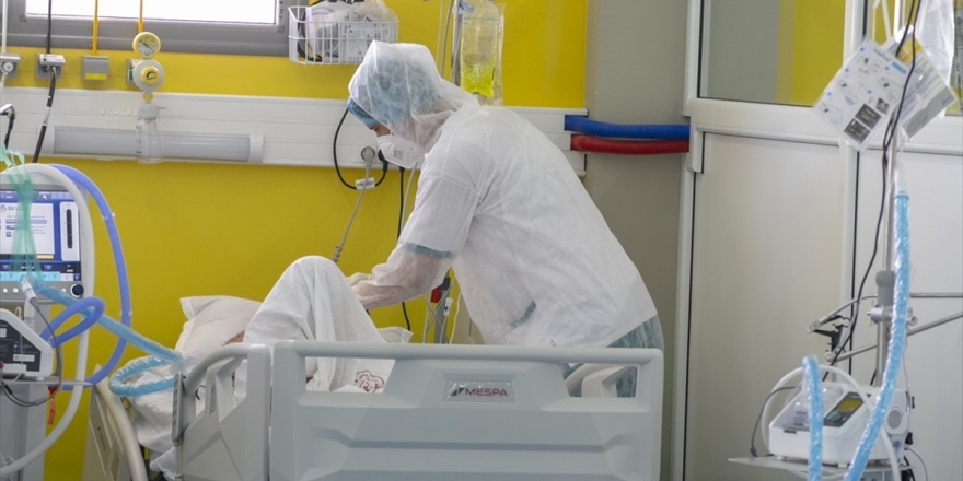 Dünya Genelinde Kovid-19 Vakası Sayısı 111 Milyonu Geçti