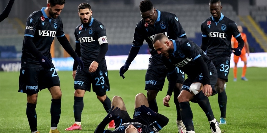 Trabzonspor'un 2021 Yılındaki Yükselişi Sürüyor