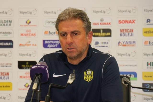 Son Dakika: Hamza Hamzaoğlu Yeni Malatyaspor'daki görevinden istifa etti