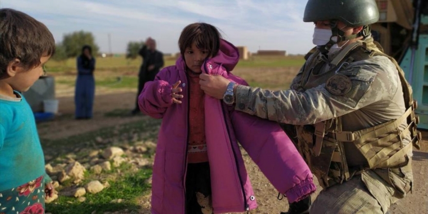 Msb'den Barış Pınarı Bölgesindeki İhtiyaç Sahiplerine Yardım