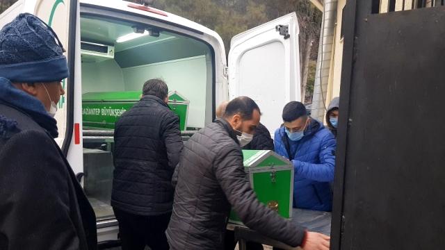 Genç kadının sır ölümü! Duş almak için girdiği banyodan cansız bedeni çıktı