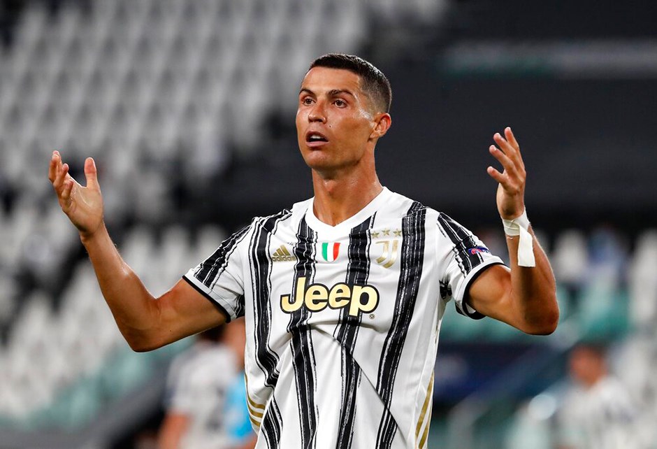 Cristiano Ronaldo, Juventus'tan ayrılıyor! PSG...