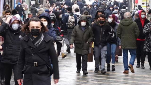 Vaka sayısı patlayan 10 ilde alarm durumuna geçildi! Uzmanlar 15 günlük sokağa çıkma yasağı öneriyor