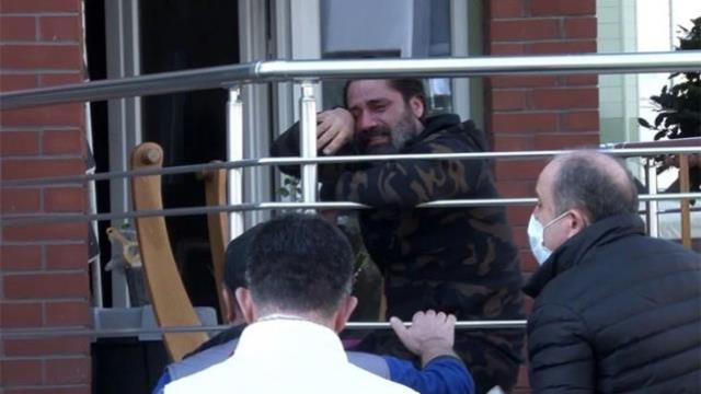 Evinde çıkan yangında her şeyi küle dönen Çılgın Sedat'a belediye kapılarını açtı