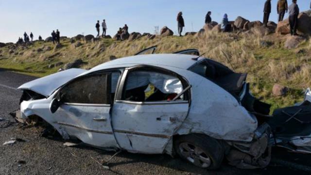Terhisini alan asker, memleketine dönüş yolunda geçirdiği trafik kazası sonucu hayatını kaybetti