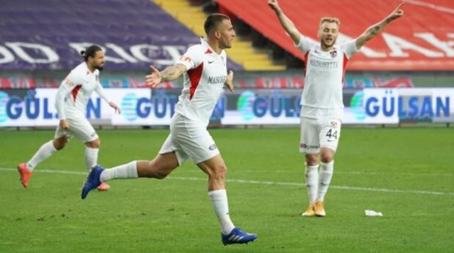 Gaziantep FK evinde 2 golle 3 puanı aldı