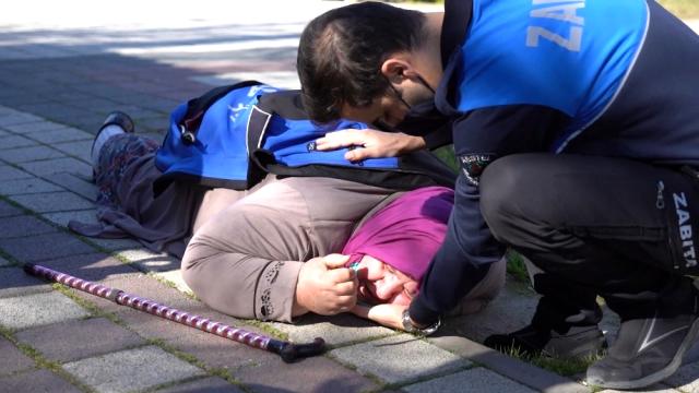 Yaşlı kadın düşünce yardımına zabıta koştu!