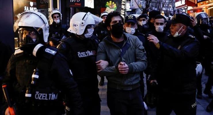 CHP: Boğaziçi eylemlerindeki hak ihlallerinin tespiti için komisyon kurulsun