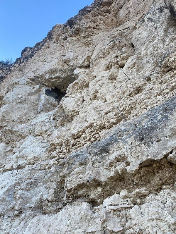 Kaçak kazı yaparken suçüstü yakalandılar.