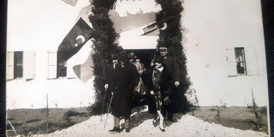 Atatürk'ün Antalya'da hiç yayınlanmayan orijinal fotoğrafı ortaya çıkt