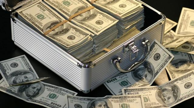 Terör örgütü PKK üyesi 3 terörist örgüte gönderilen 2 milyon dolarla yakalandı