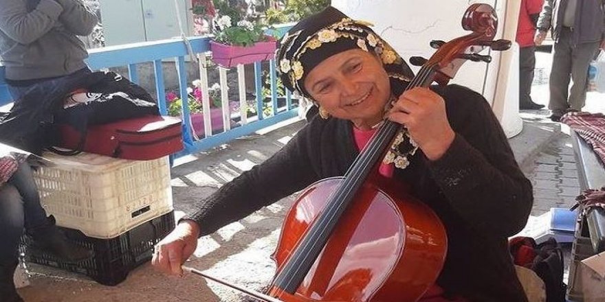 Sabun Ustası Çello Sanatısından Kadınlar Günü Çıkışı