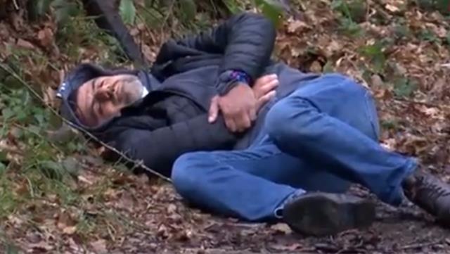 Belgrad Ormanı'nda yürüyüş yaptığı sırada bulduğu silahı incelerken kendini vurdu