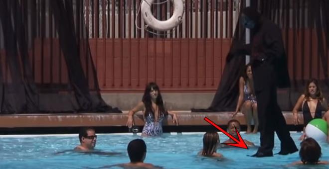 Su üstünde yürüyen sihirbaz kendini ifşa etti!