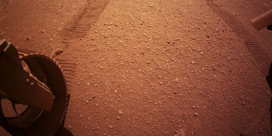 NASA, Mars’tan yeni fotoğraf paylaştı
