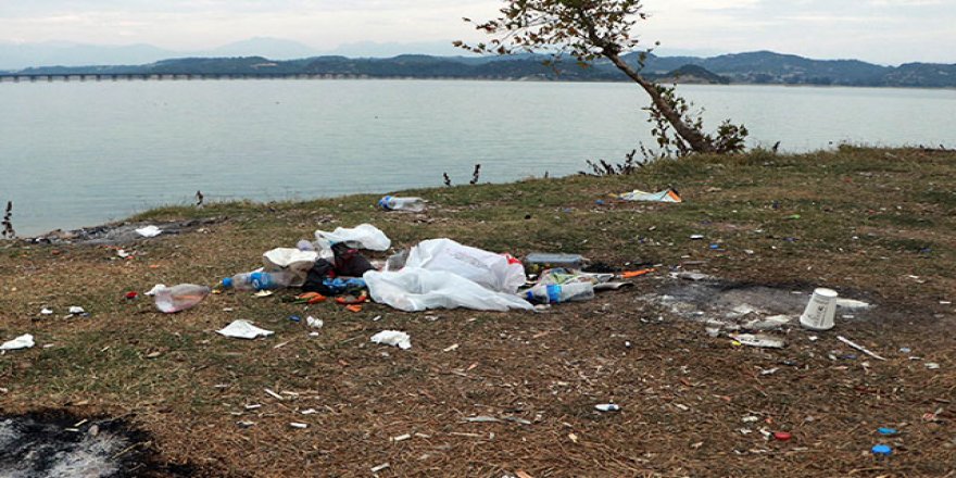Tatlı sularda mikroplastik uyarısı: İleride içme suyuna karışabilir