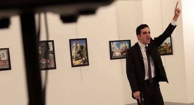 Büyükelçi Karlov suikasti: Beş sanığa ağırlaştırılmış müebbet hapis