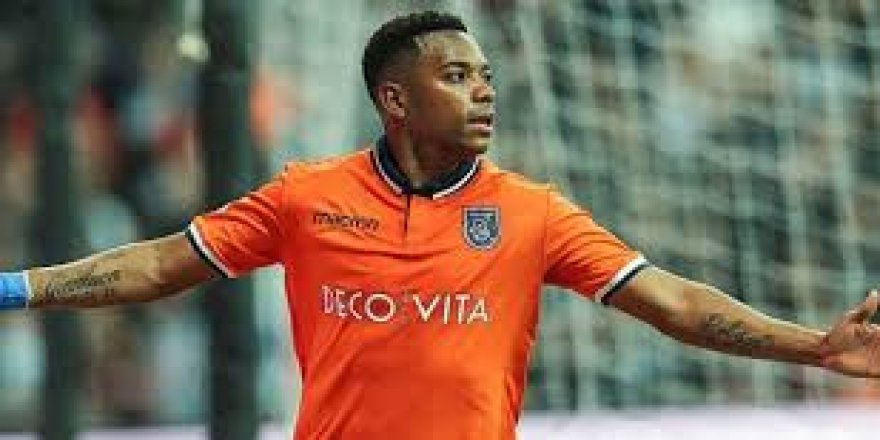 Eski Başakşehirli Robinho, bir kadına tecavüz ettiği gerekçesiyle 9 yıl hapis cezası aldı