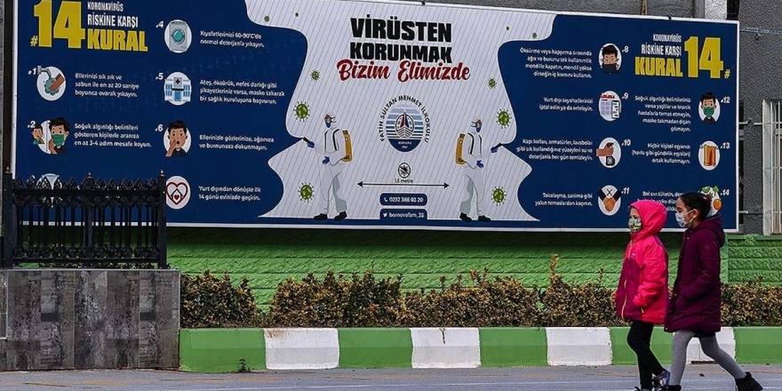 Türkiye'nin 1 Yıllık Kovid-19'la Mücadele Sürecinin 'Tedbir Karnesi'