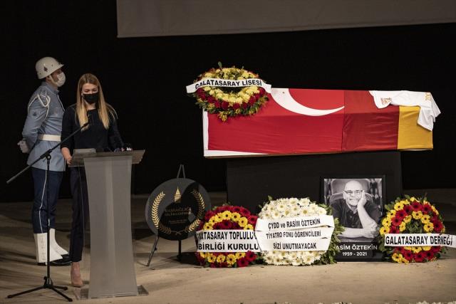 Derya Şensoy, gözyaşları içinde babası Ferhan Şensoy'un Rasim Öztekin'e yazdığı mektubu okudu