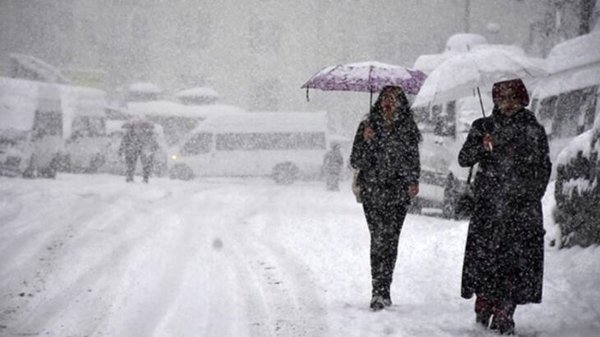 Meteoroloji uyardı! 7 kente kuvvetli kar yağışı geliyor