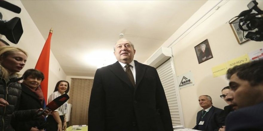 Ermenistan Cumhurbaşkanı hastaneye kaldırıldı