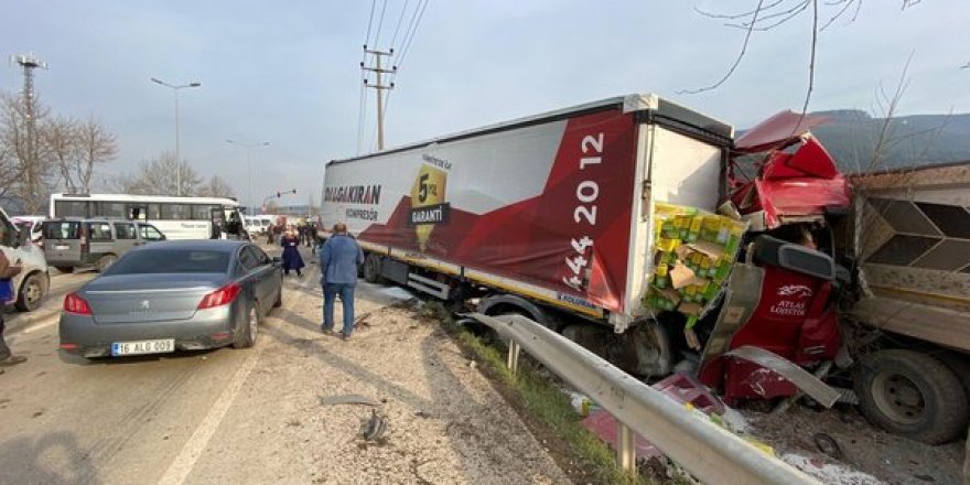 Bursa’da katliam gibi kaza! Freni boşalan TIR önüne geleni biçti: Ölü ve yaralılar var