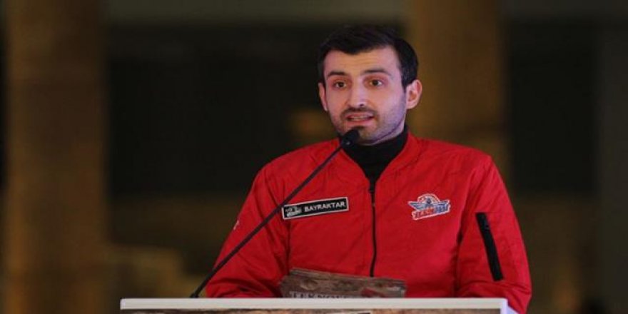 Selçuk Bayraktar, "T3 Vakfına İBB'den para aktarıldı" iddialarına ilişkin davalardan kazandıkları parayla öğrencilere burs verecek