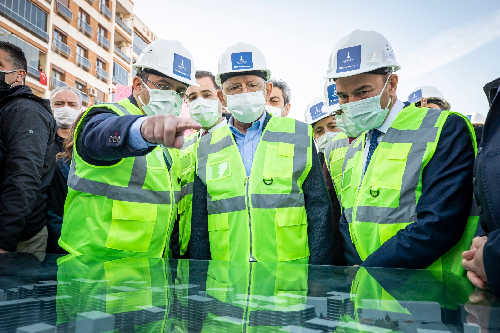 CHP Genel Başkanı Kılıçdaroğlu’nun katılımıyla temel atıldı Örnekköy Kentsel Dönüşüm Projesi’nde 2. Etap başladı