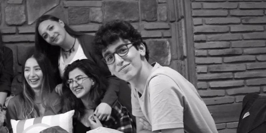 İki aracın vurup kaçması sonucu ölen bisiklet sporcusu Umut Gündüz’ün ailesi: Oğlum hastaneye yetiştirilemediği için öldü