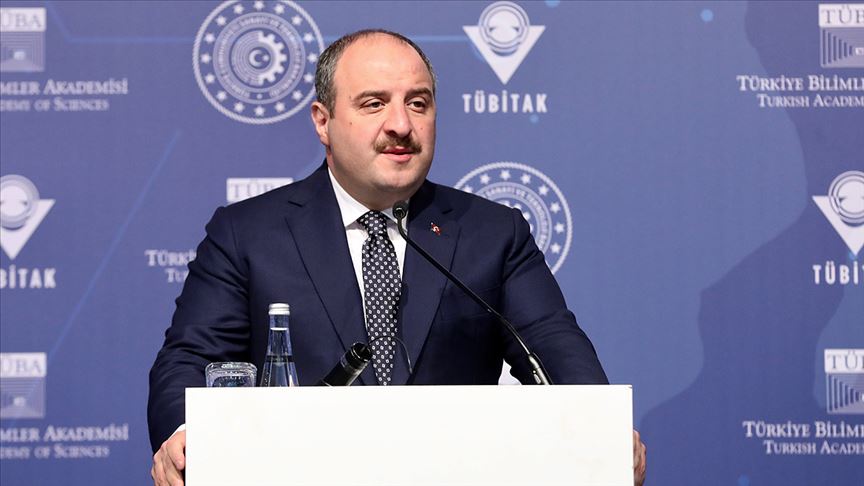 Sanayi ve Teknoloji Bakanı Mustafa Varank: Programlarımızla Türkiye'ye beyin göçünü özendiriyoruz