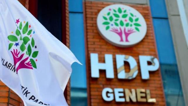 HDP'nin kapatılması istemiyle Anayasa Mahkemesi'nde dava açıldı.