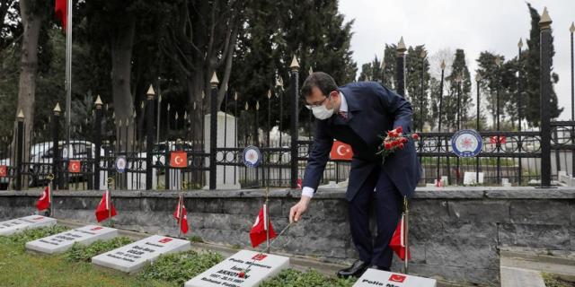 Edirnekapı Şehitliği'nde İmamoğlu'na tepki gösteren gazi yakını konuştu