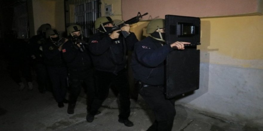 İstanbul'da PKK operasyonu: HDP'nin Beşiktaş ve Kağıthane ilçe başkanları gözaltına alındı