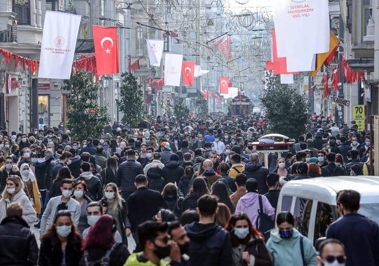 Bilim Kurulu üyesi: İstanbul üçüncü dalgada