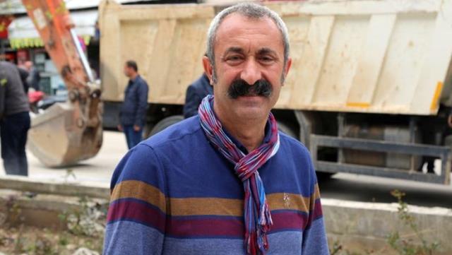 Komünist Başkan yaptı yine yapacağını!