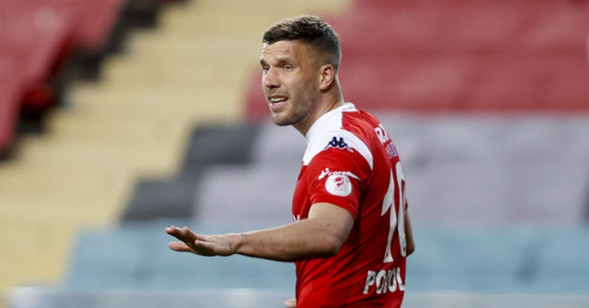 Antalyasporlu Podolski Kupa Ve Ligde Üst Üste Gelen Galibiyetlerden Mutlu