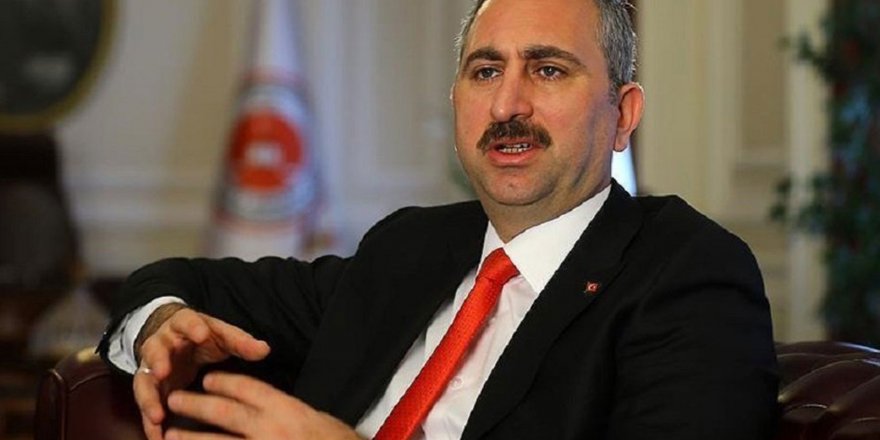 Adalet Bakanı Gül: Bir tek kadının dahi şiddetle yüz yüze gelmediği vakte kadar durmadan çalışmaya devam edeceğiz