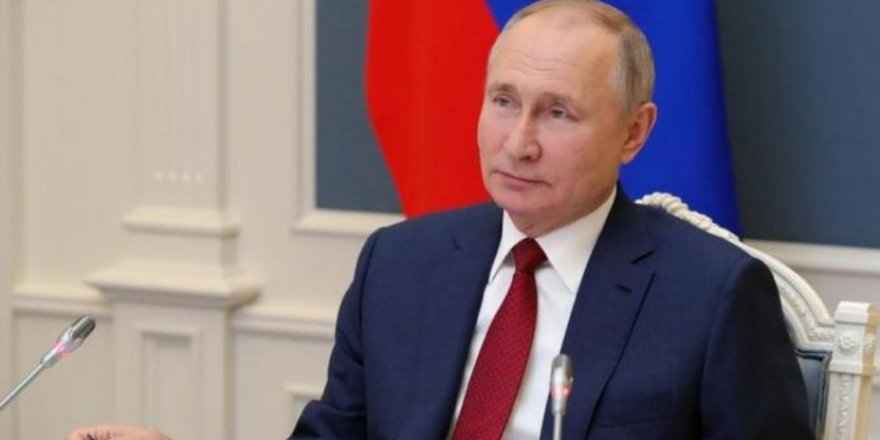 Duma onayladı, Putin iki dönem daha aday olabilecek
