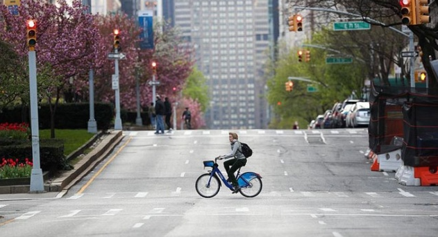 Abd'de İşsizlik Maaşı Başvuruları 1 Yılın En Düşük Seviyesine Geriledi