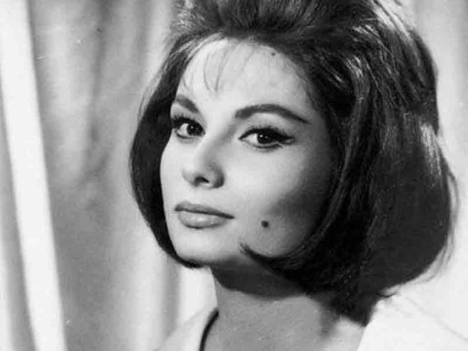 Kirpiğinin gölgesine kadar güzeldi! Acılar içinde hayata veda etti